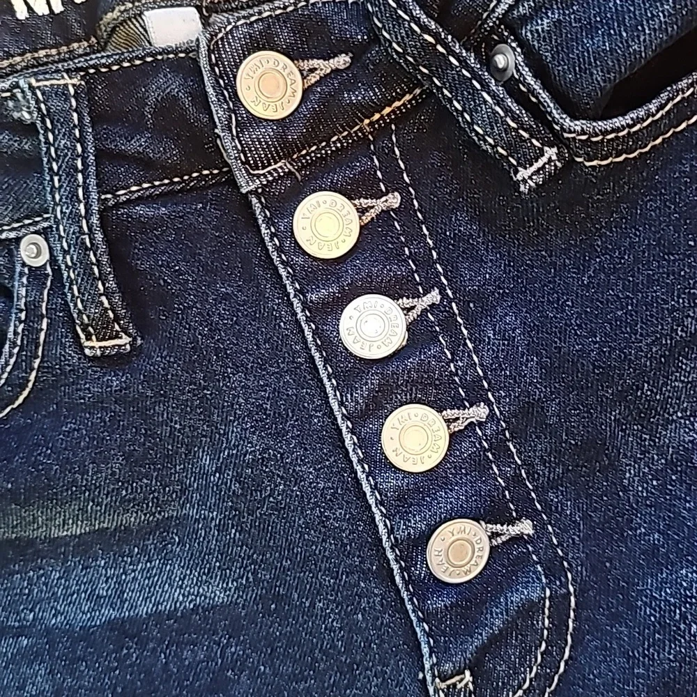 YMI Vintage Dream Jeans High-Rise Ankle Flare/Dream Fit size 3/26